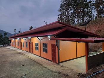 บ้านสวนวงค์เดือน แอนด์ เสาร์ฝั้น