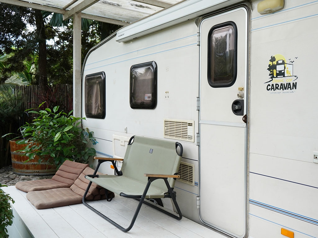 ละลานตา แคมป์ปิ้ง คาเฟ่