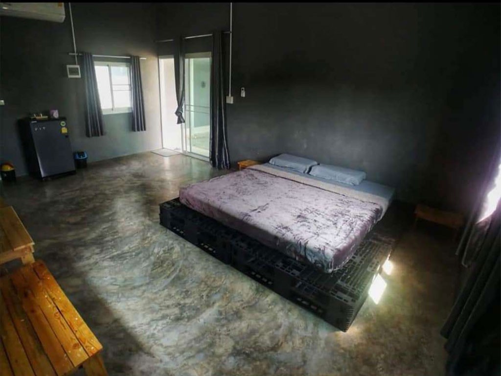 เรือนชาญวิทย์