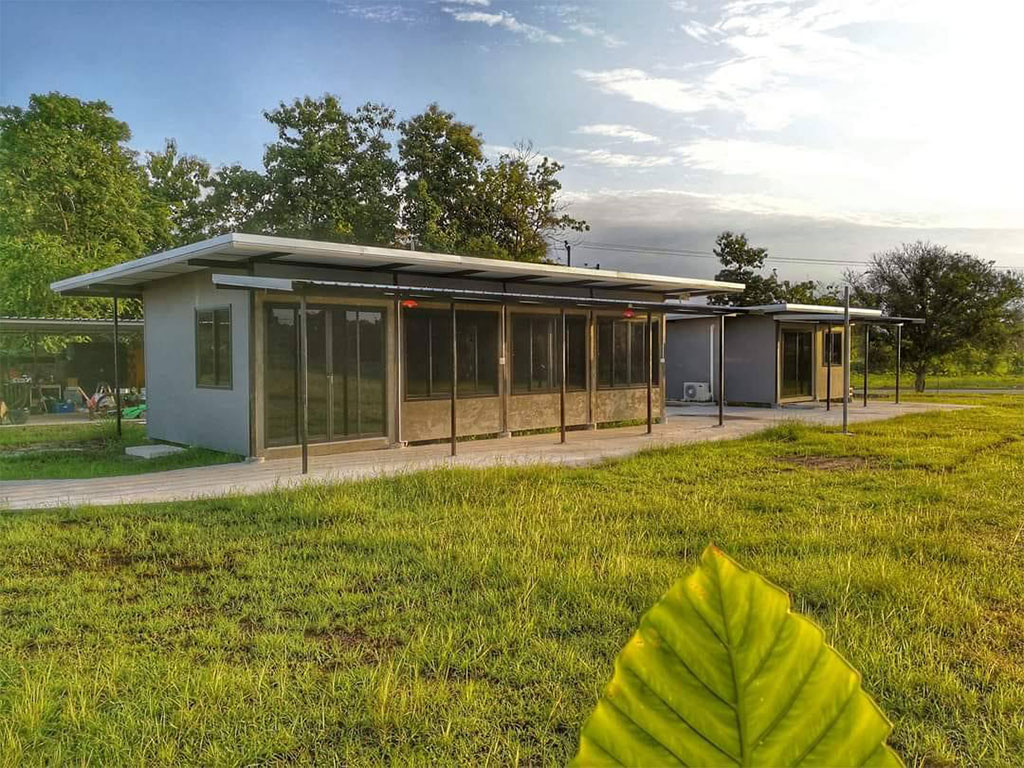 เรือนชาญวิทย์