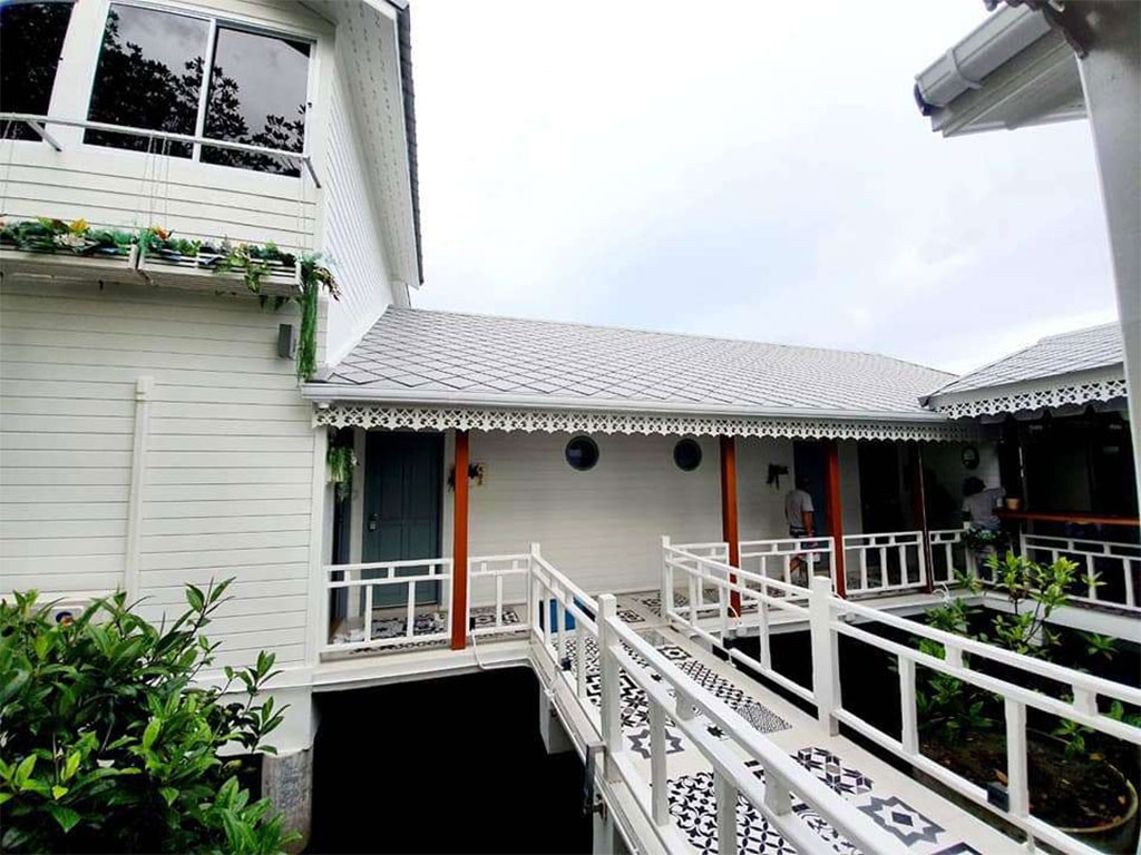 บ้านโกงกาง ริมสะพานประแสสิน