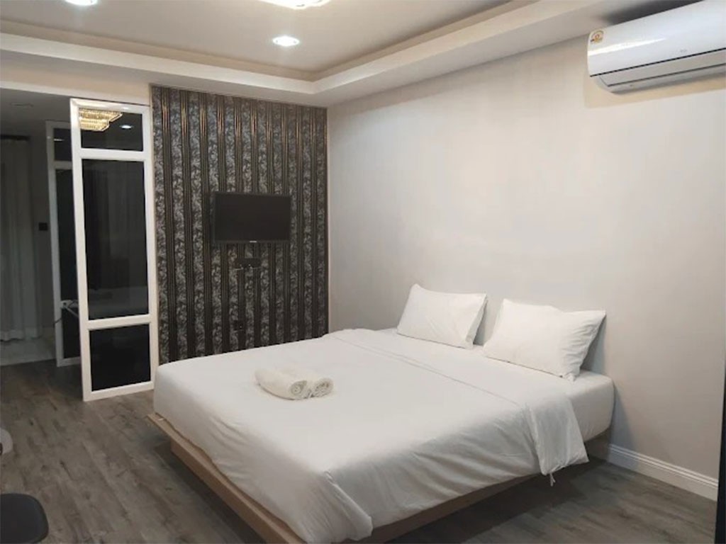 บานาน่า รีสอร์ท ศรีมหาโพธิ์