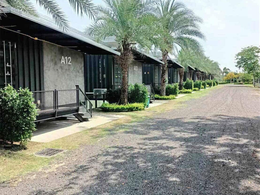 รูท 24 รีสอร์ท