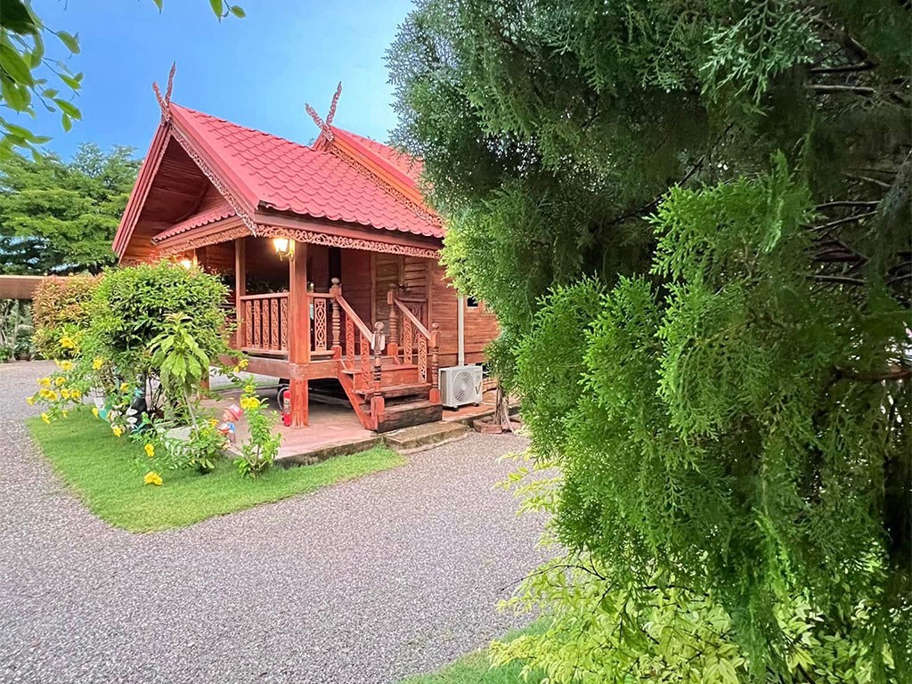 บ้านบัวสวรรค์ รีสอร์ท