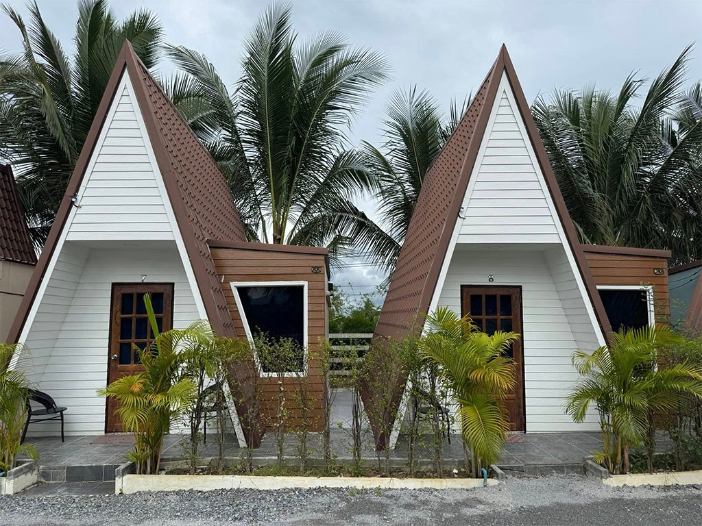 ภักดี รีสอร์ท