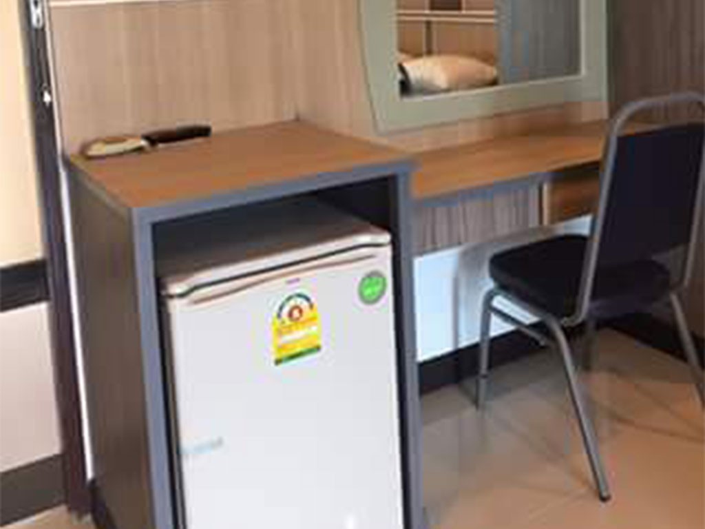 เพชรลดา พาวิเลี่ยน แอนด์ รีสอร์ท