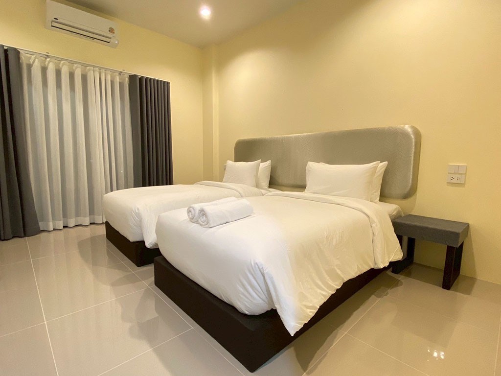 เดอปารีส ร้อยเอ็ด