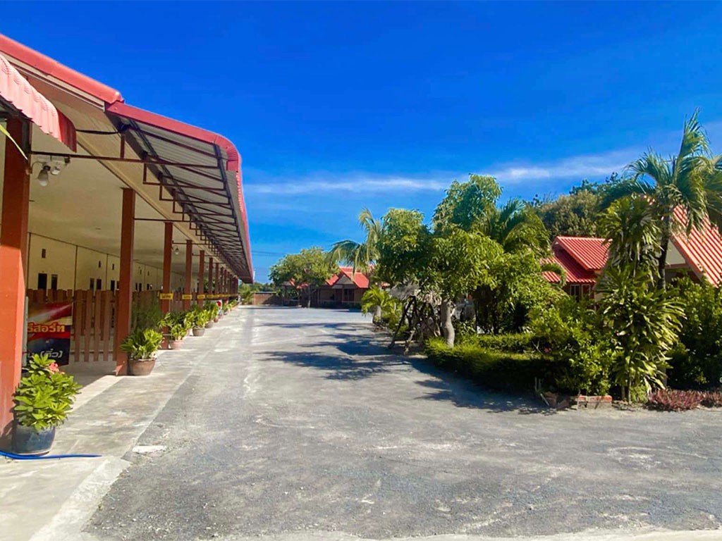 วาเลนไทน์ รีสอร์ท อู่ทอง