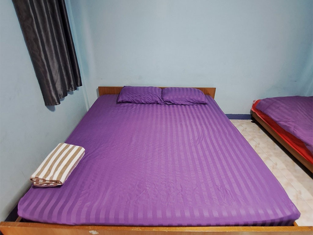 บ้านสายรุ้ง กระทุ่มแบน