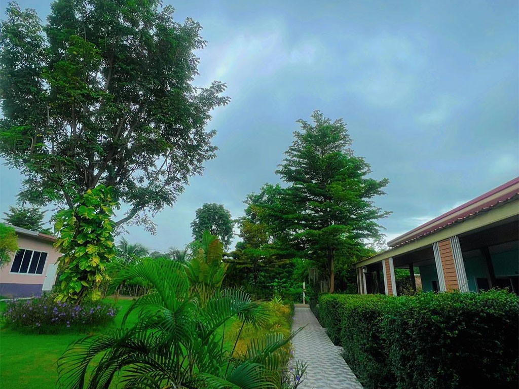 โชคดี รีสอร์ท หนองหาน