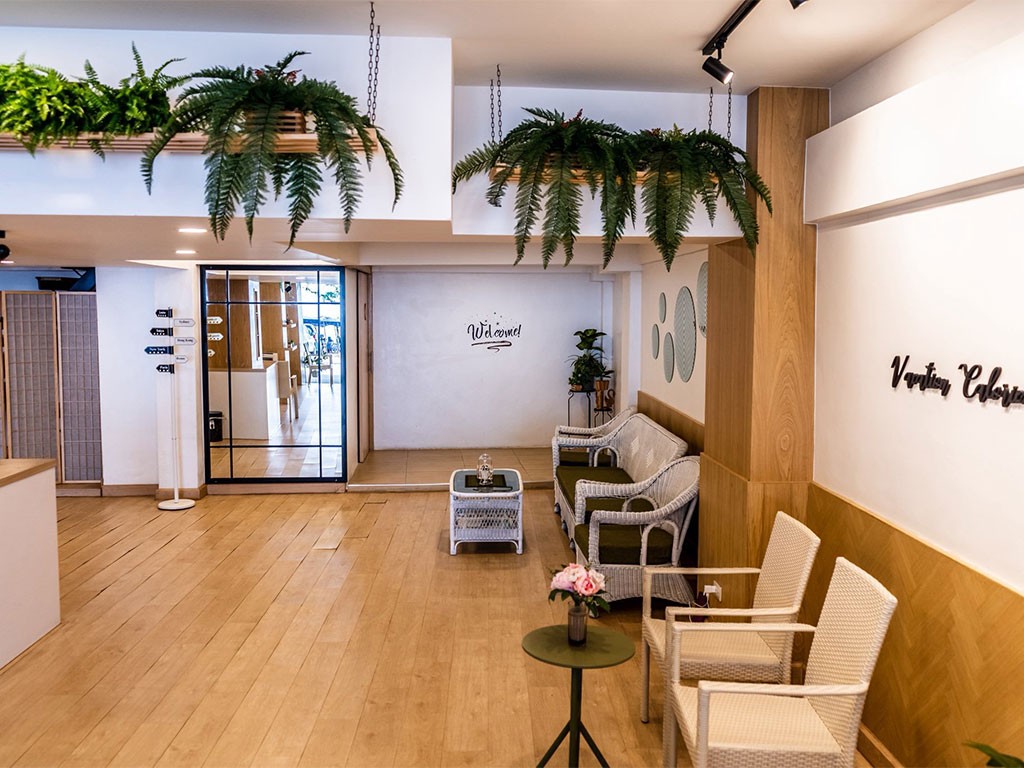 เมจิก เฮ้าส์ โฮสเทล ชะอำ