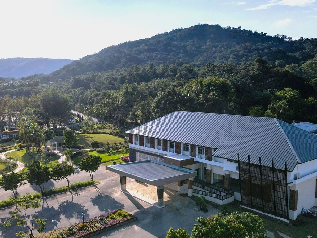 ราชพฤกษ์เพลซ