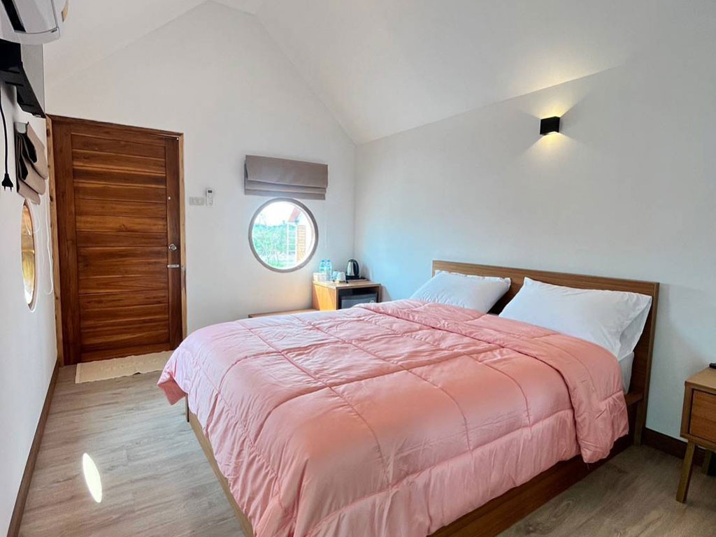 ดีไลค์ ลพบุรี รีสอร์ต