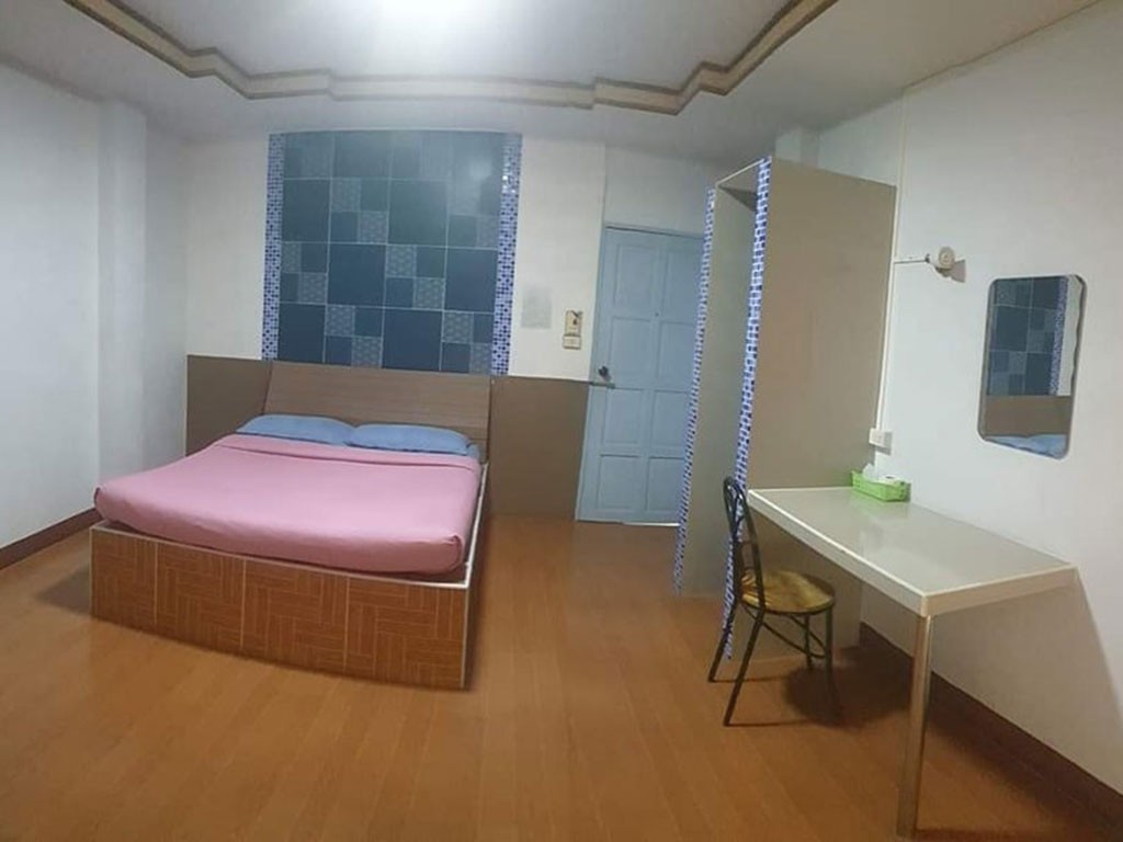 สมศรี อพาร์ทเม้นท์