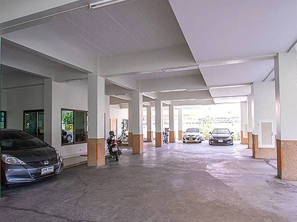 เกศรินทร์ อพาร์ทเม้นท์ ลาดพร้าว