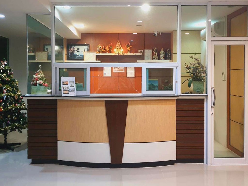 ลัดดาวัลย์ เพลส