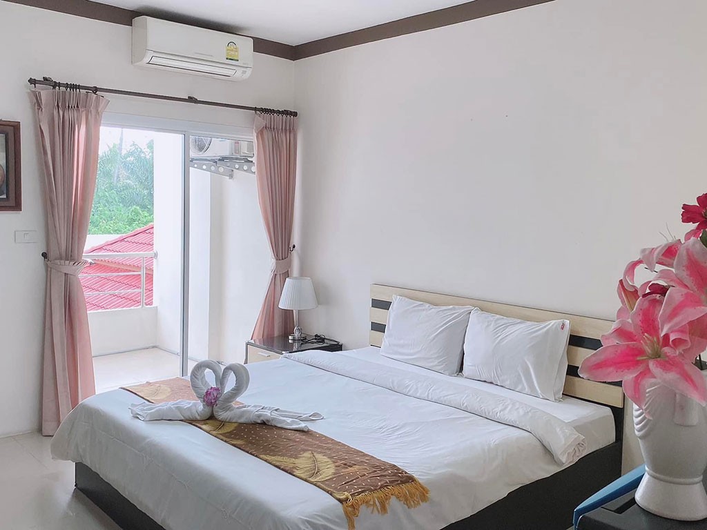 ลัดดาวัลย์ เพลส