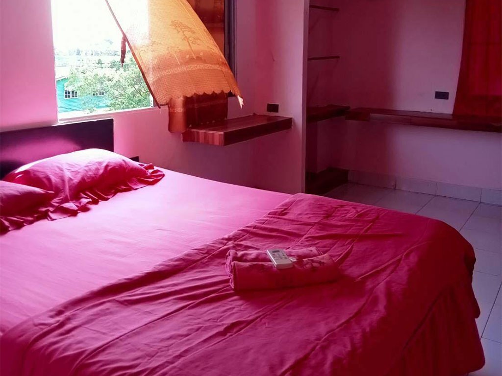 เฟิสท์ แมนชั่น ลำลูกกา คลอง 4