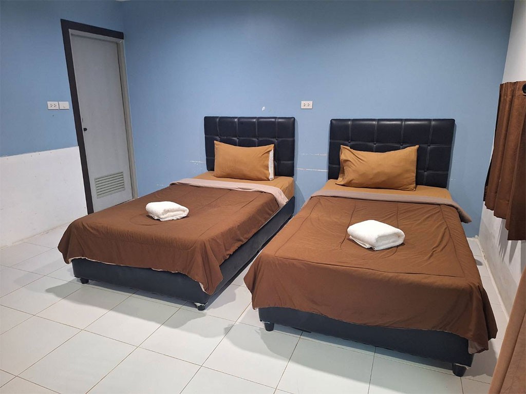 ญาญ่า เฮ้าส์