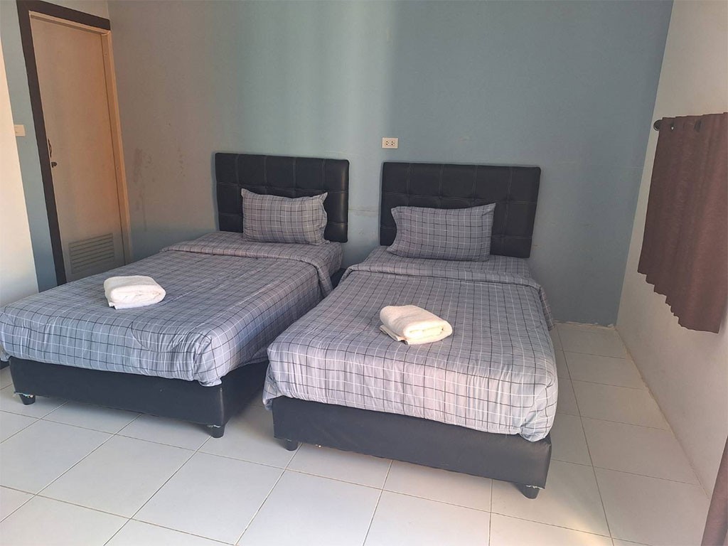 ญาญ่า เฮ้าส์