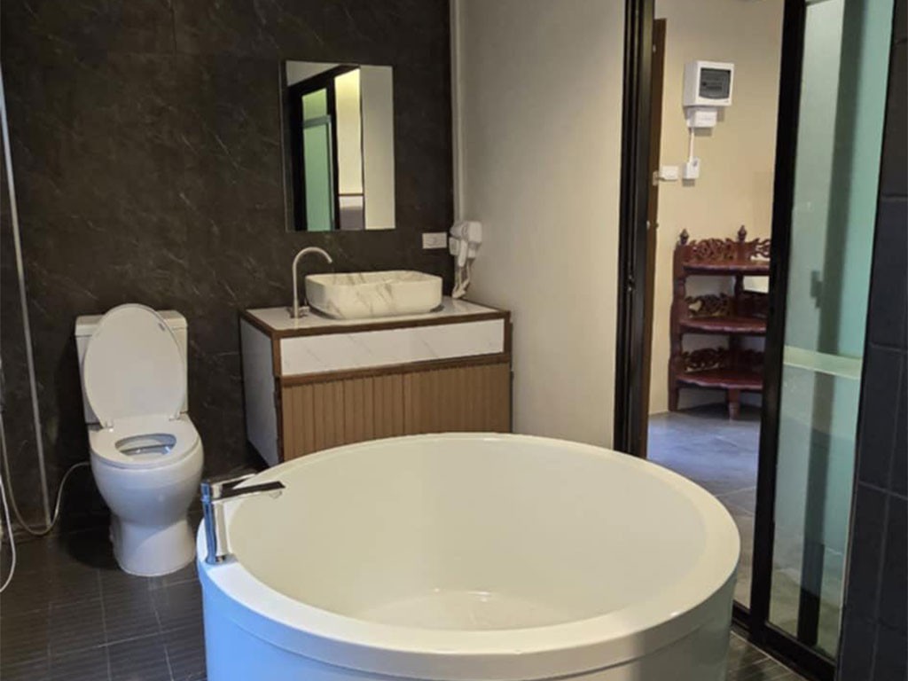 ชีวา รีสอร์ท