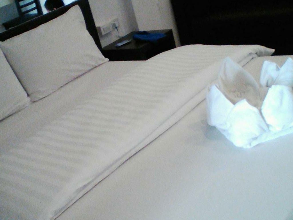 เดอะรูม 24 รีสอร์ท