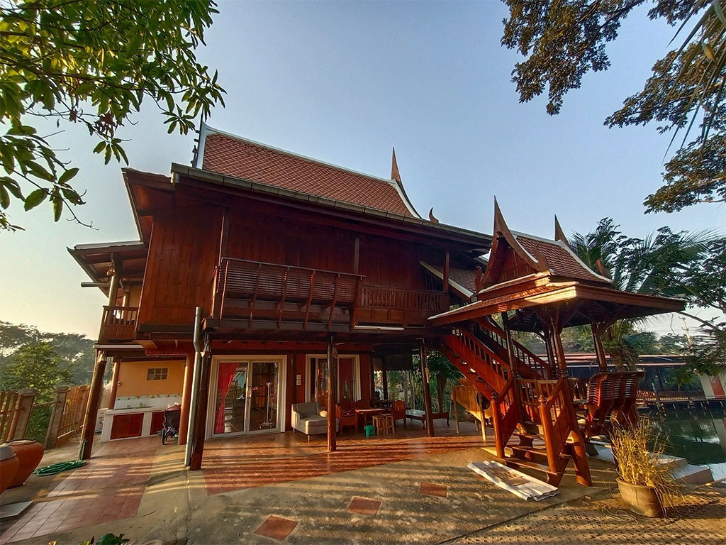 สุรีย์การ์เด้น