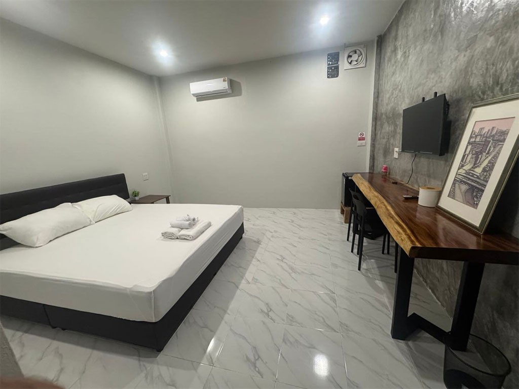 สวนย่า รีสอร์ท ลานสกา