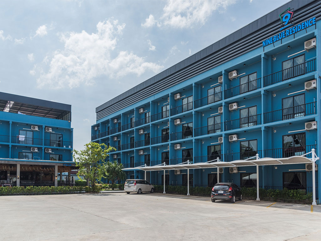ไนน์ บลู เรสซิเดนซ์
