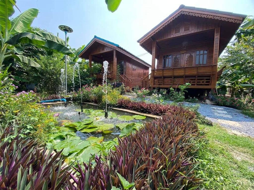 บ้านเม คาเฟ่