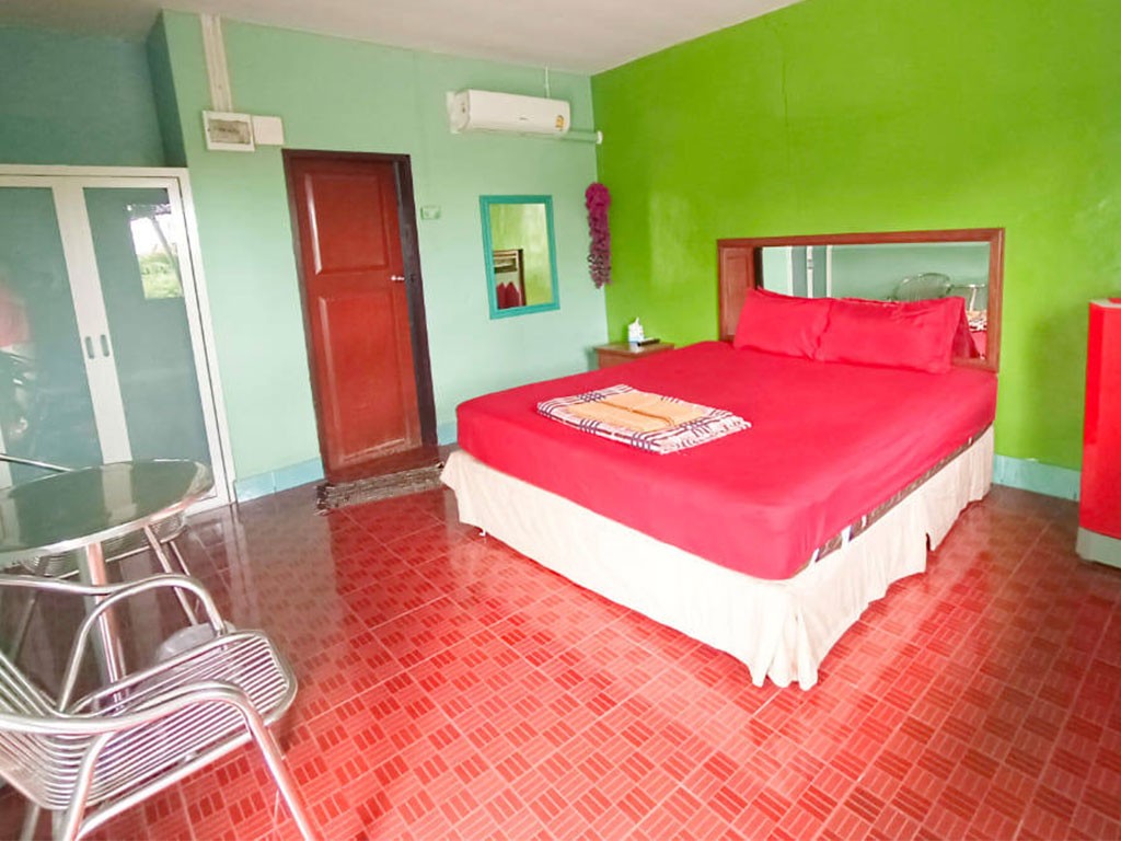 ธนารักษ์ รีสอร์ท