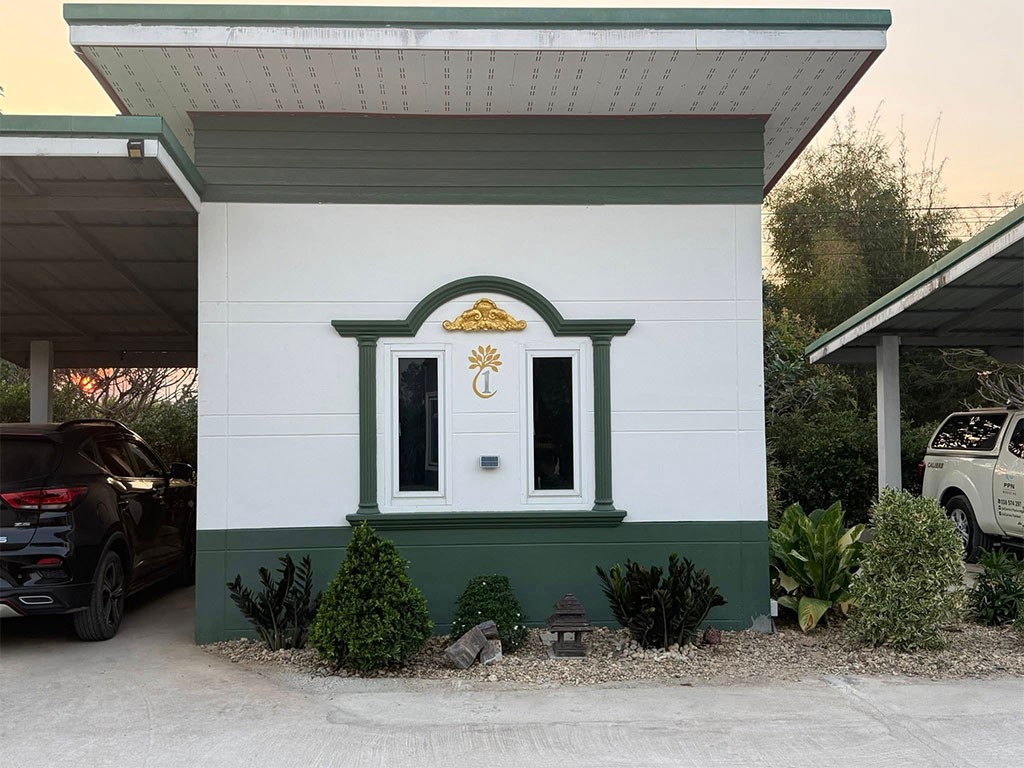 ต้นทอง รีสอร์ท บางกระทุ่ม