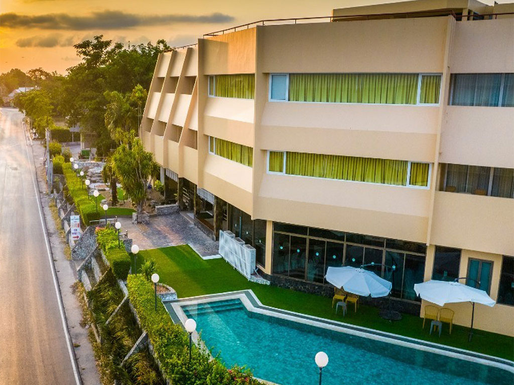 บางแสน วิลล่า