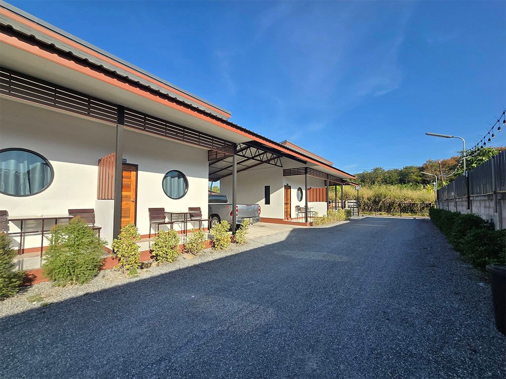 แฟมิรี่ โฮมส์ รีสอร์ท เขาใหญ่