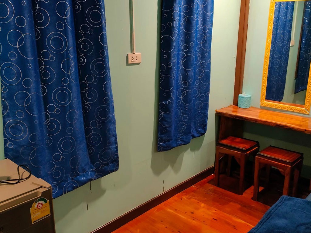 พัชรา รีสอร์ท ริมทุ่ง