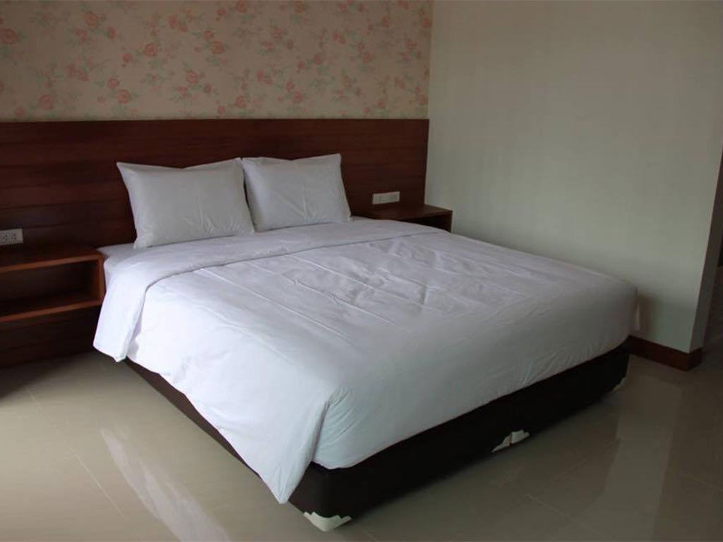 รุ่งเรือง บางไผ่