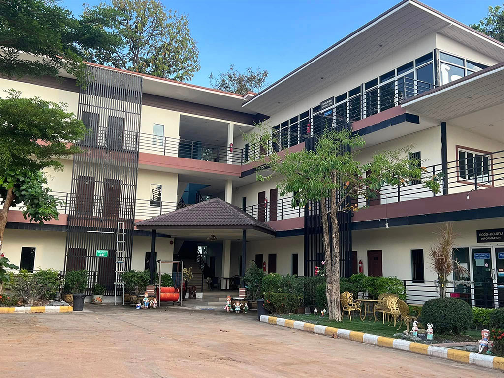 รุ่งเรือง บางไผ่