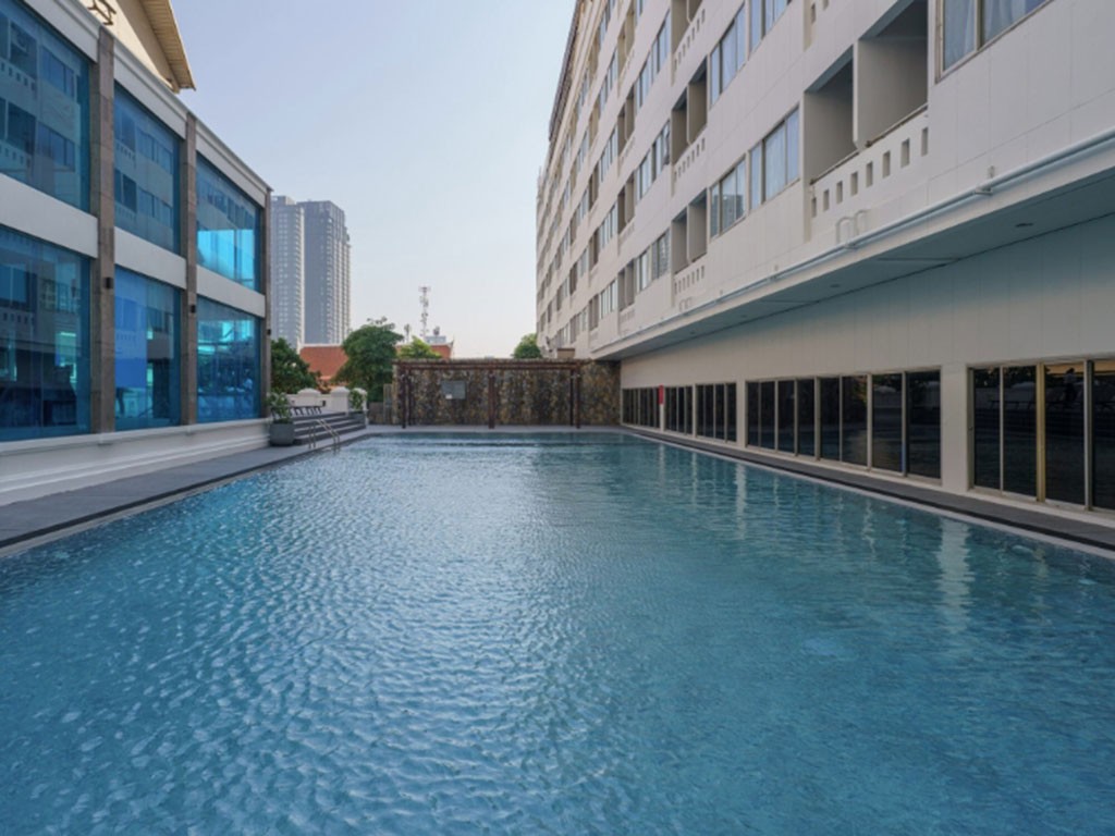 ไอเช็คอินน์ ท่าพระ