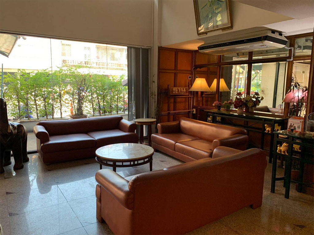 จัมโบเทล