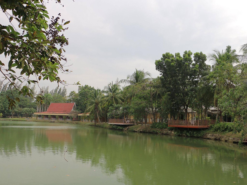 ชะอำ ฟิชชิ่ง ปาร์ค รีสอร์ท