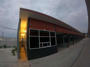 เมืองชล รีสอร์ท