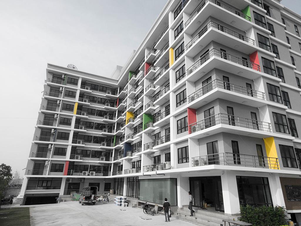 The Gowarth Apartment