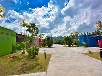 เดอะฟ้าใส รีสอร์ท