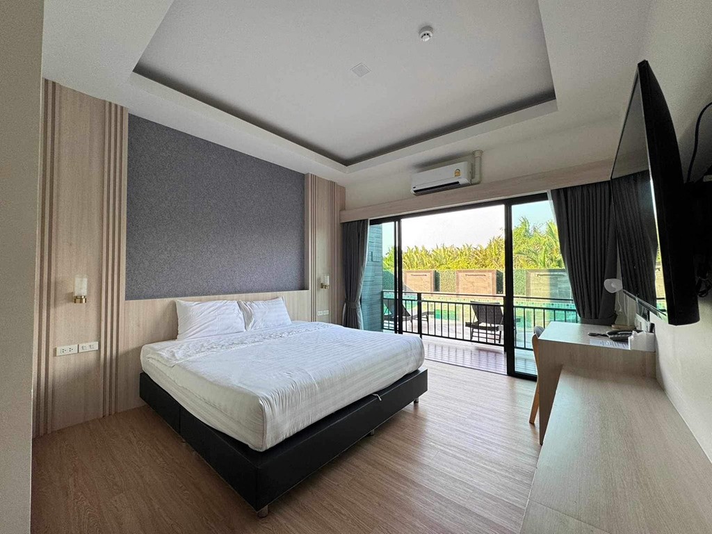 เออร์บาน่า เฮ้าส์