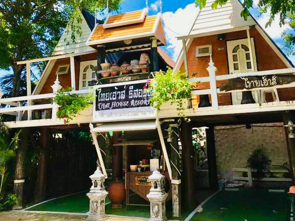 Thai House Resort