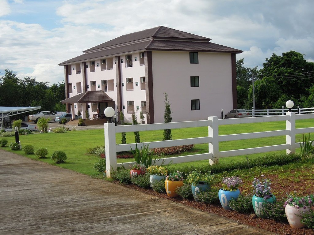 อิงเลย เพลส