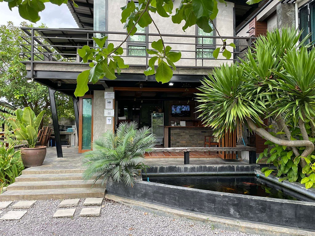 ลักษณารีย์ รีสอร์ท