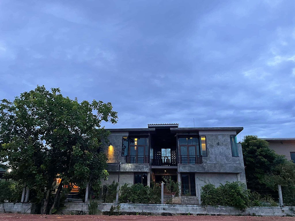 ลักษณารีย์ รีสอร์ท