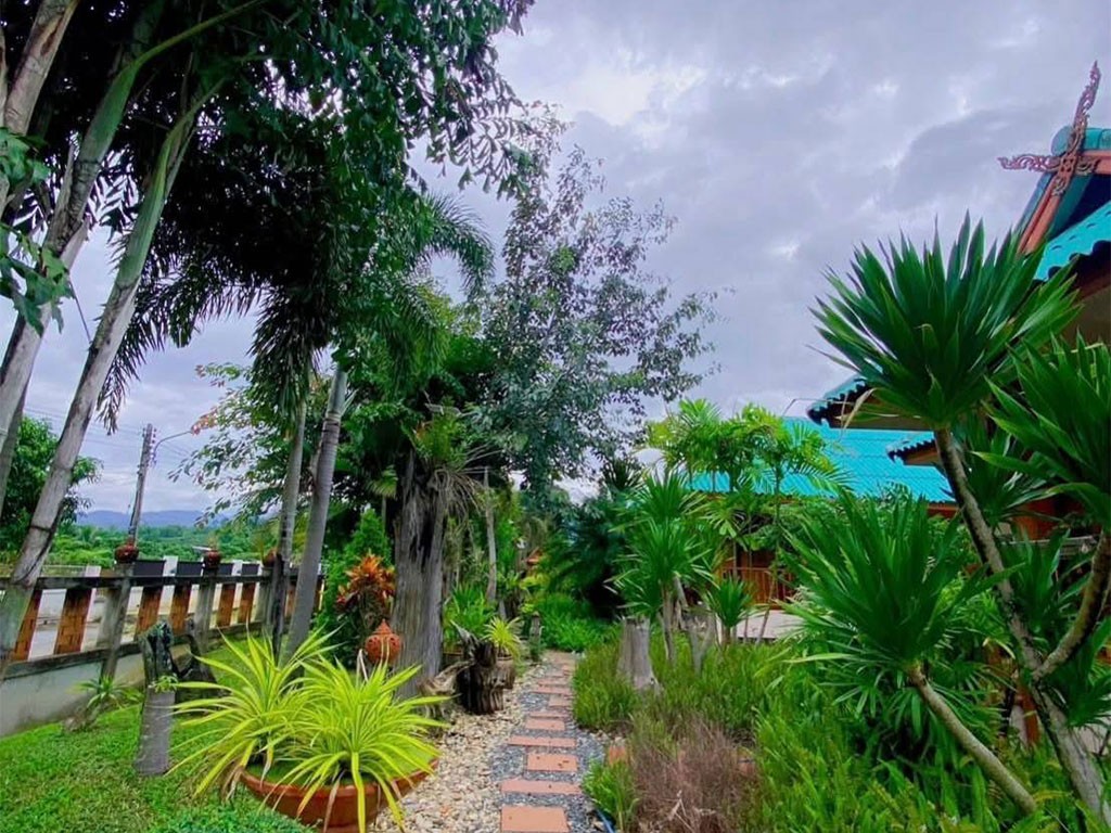 ใกล้ดอย รีสอร์ท