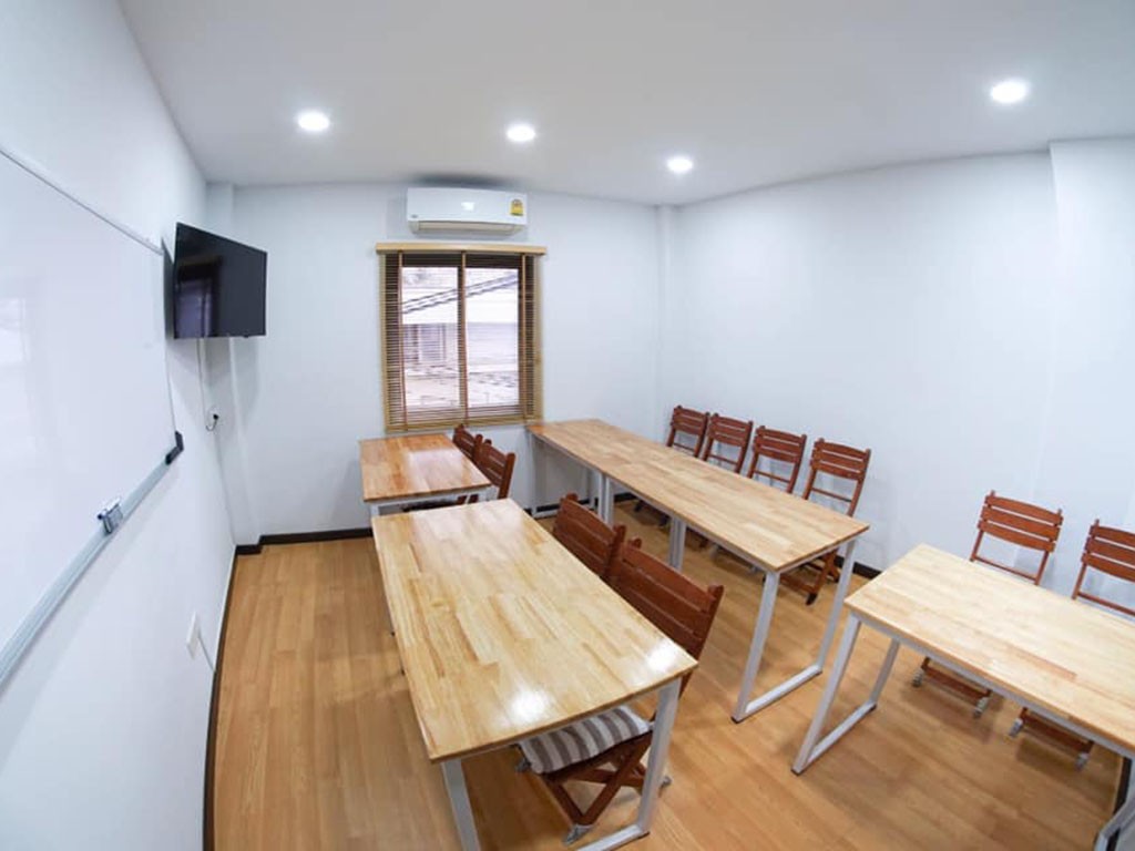 อิน ตรอก แอนด์ อินน์ ซอย